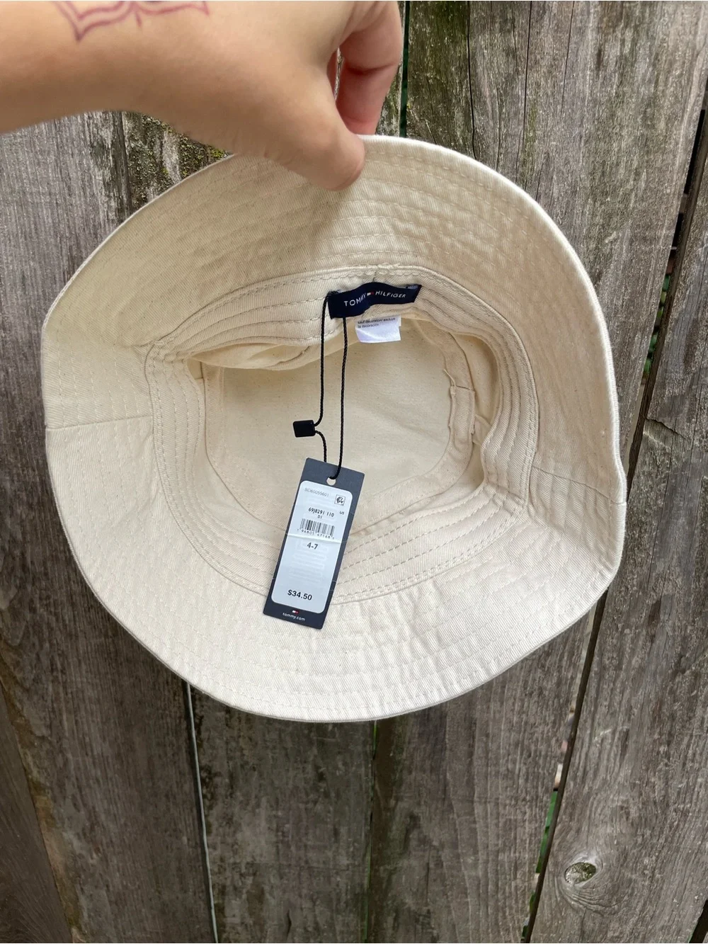 Tommy Hilfiger Cream Bucket Hat with Pink & Blue Logo